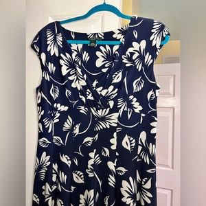 Navy & White Knee-Length Ralph Lauren Dress Size 14